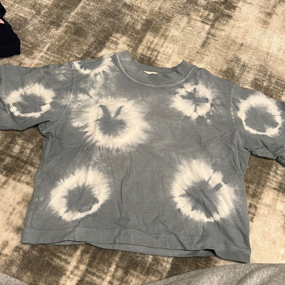 RicherPoorer never worn blue and white tye dye shirt size small.